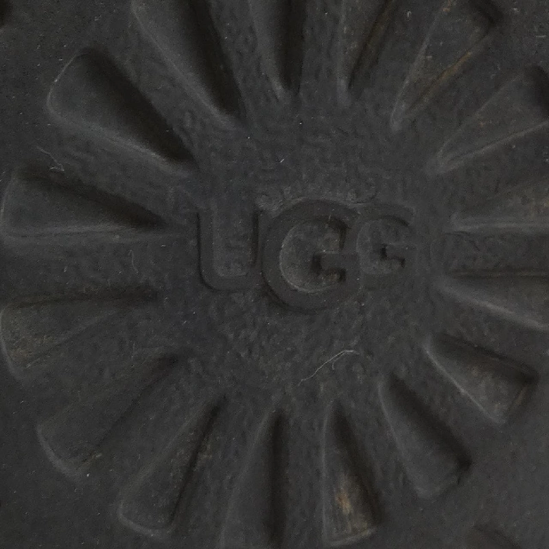 Giày bốt UGG - Hàng hiệu Chính hãng 830996