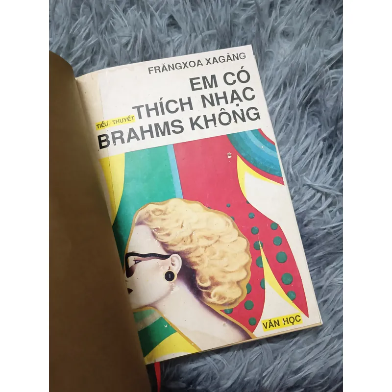 Em có thích nhạc Brahms không (Francoise Sagan) 675606