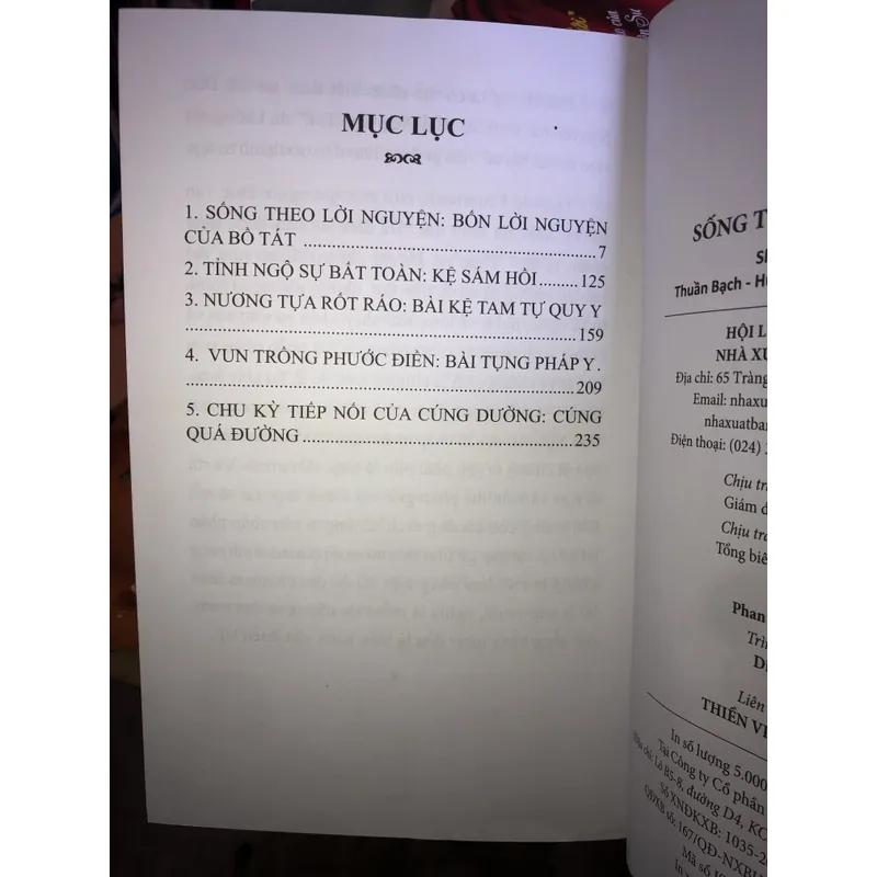 Sống theo lời nguyện  734412