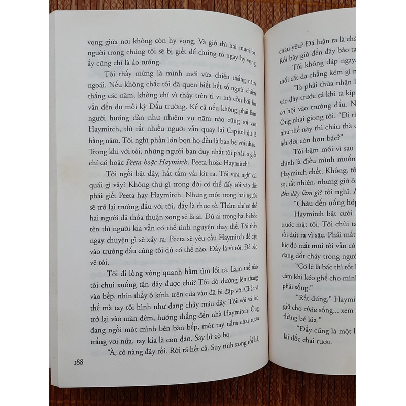 Sách Bắt lửa - The Hunger Games - Còn mới 273222
