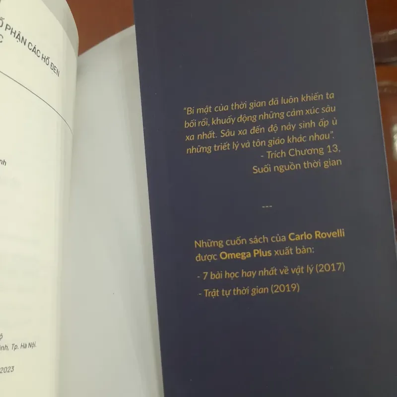 Carlo Rovelli - TRẬT TỰ THỜI GIAN 569923