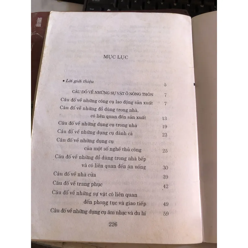 Câu đố Việt Nam - Ninh Viết Giao 991648