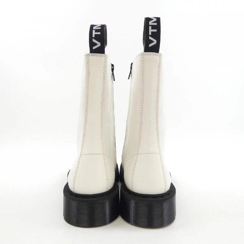 Giày bốt VETEMENTS - Hàng hiệu Chính hãng 907246