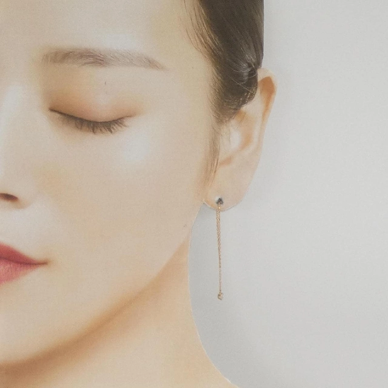 K18YG Bông tai Cubic - Hàng hiệu Chính hãng 868901