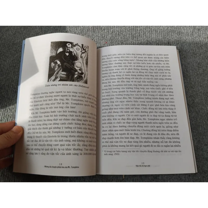 NHỮNG CÂU CHUYỆN PHIÊU LƯU CỦA MR. TOMPKINS 694781