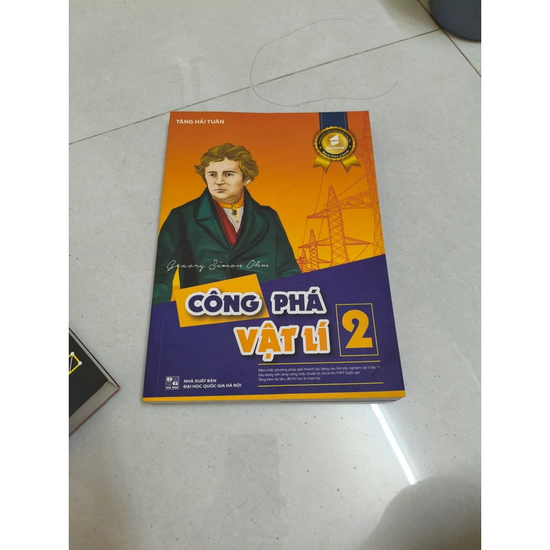 Công phá vật lí 443728