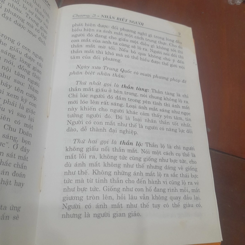 NHÂN HỌC (tri nhân tri diện tri tâm) 519378