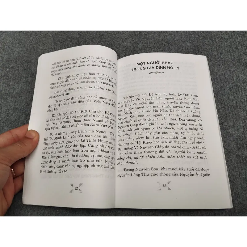 NHỮNG NGƯỜI ĐƯỢC BÁC HỒ ĐẶT TÊN 990640