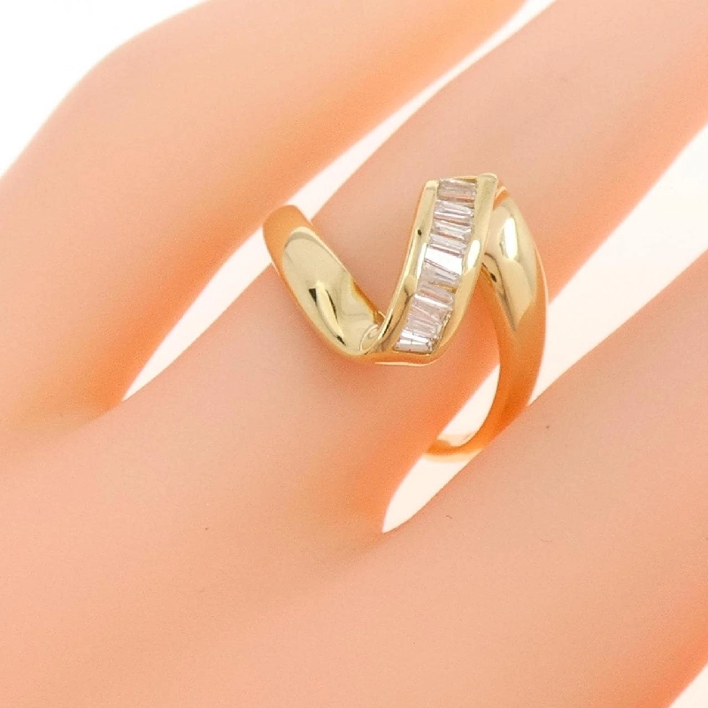 Nhẫn kim cương K18YG 0.17CT 673698