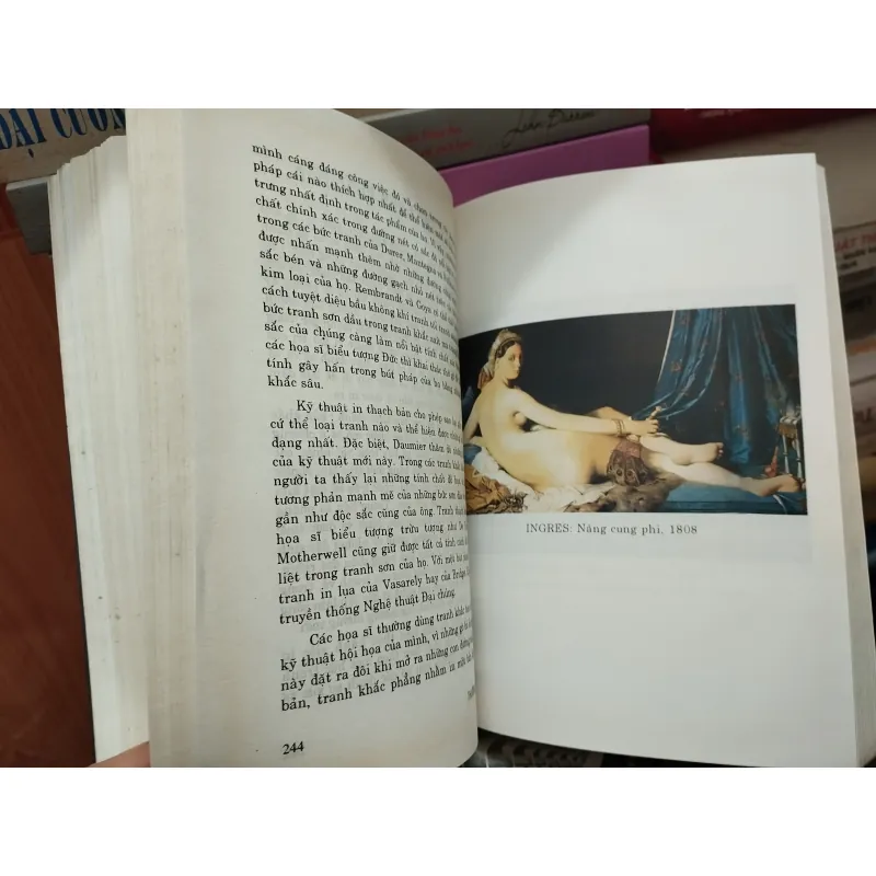 Thưởng ngoạn hội hoạ 999836