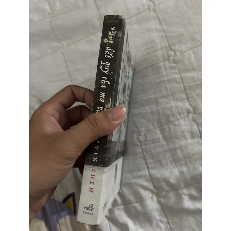 Vùng đất quỷ tha ma bắt - Chan Ho Kei. 1033089