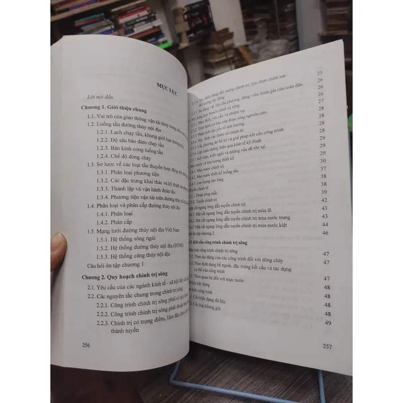 Sách: Công Trình đường thuỷ - TG: Nguyễn Kiên Quyết (KT) 738424