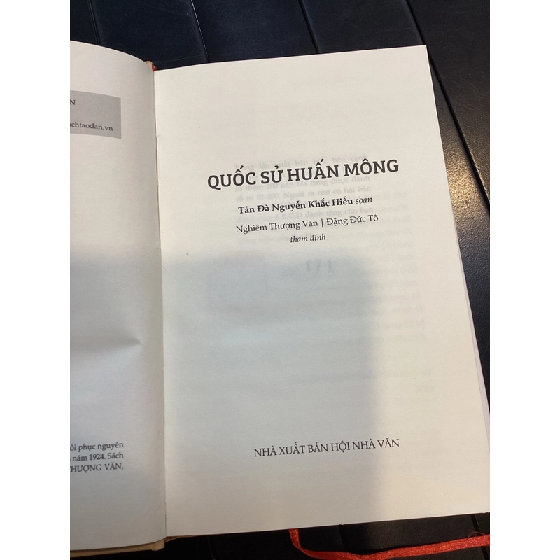 QUỐC SỬ HUẤN MÔNG - Tản Đà Nguyễn Khắc Hiếu 277908