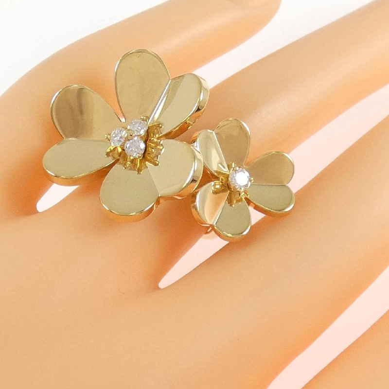 Nhẫn Van Cleef & Arpels Frivole Entre Les Doigts - Hàng hiệu Authentic 836511