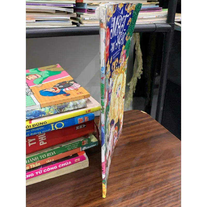 Lớp học mật ngữ tập đặc biệt 9- Đặc sản hoa học trò 601757