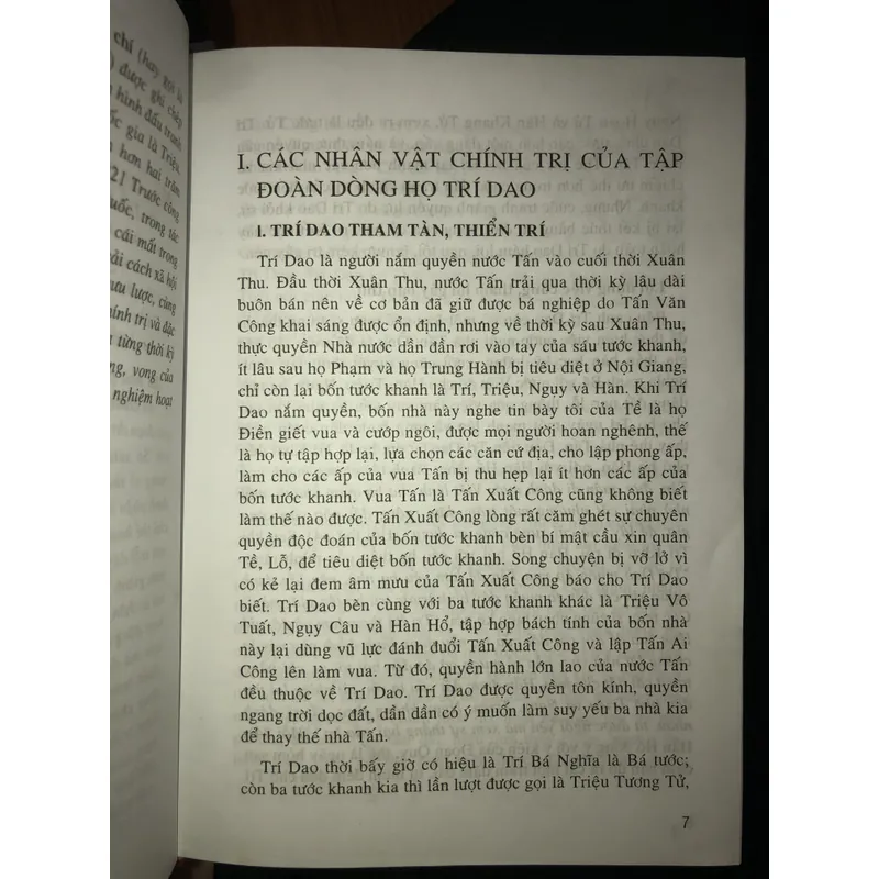 Các anh hùng hào kiệt trong thời loạn 733462