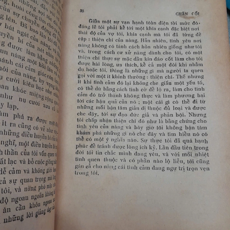 CHĂN GỐI - Alberto Moravia 223471
