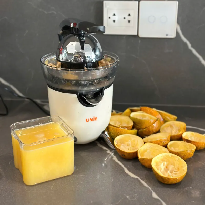 Máy vắt cam điện tự động UNIE UECJ-666B công suất 100W 738359