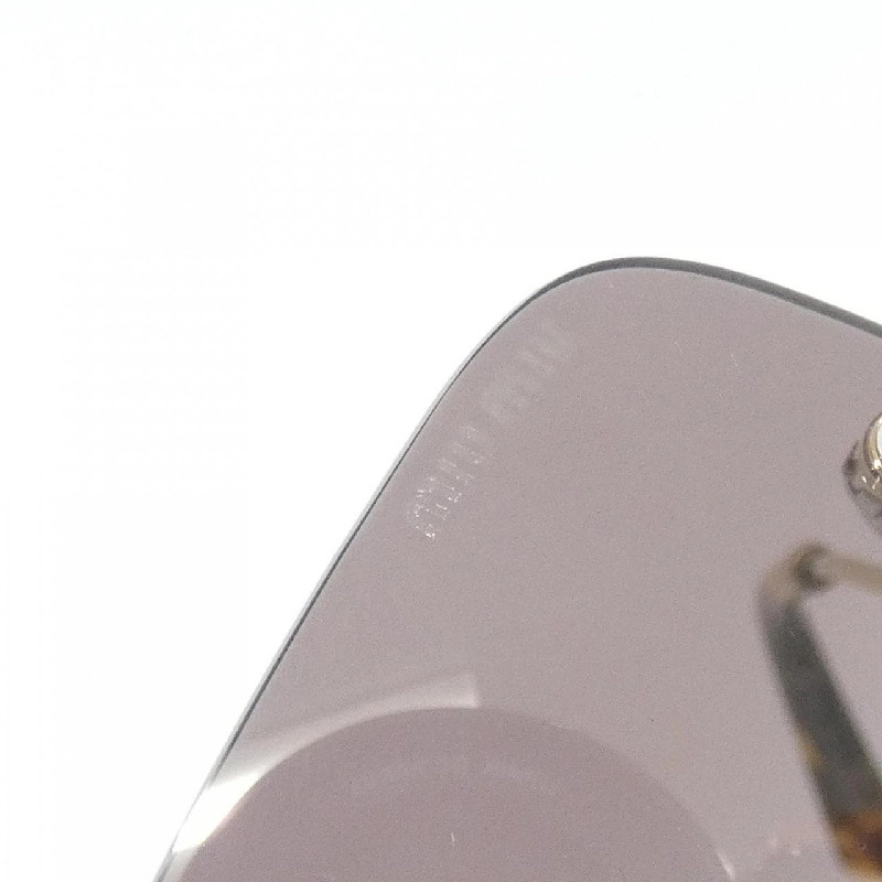 Kính mát Miu Miu SMU52X 625362