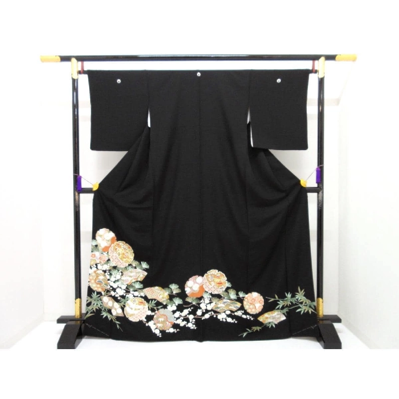 Áo kimono lưu tước với họa tiết vàng và thêu - Hàng hiệu Authentic 877891