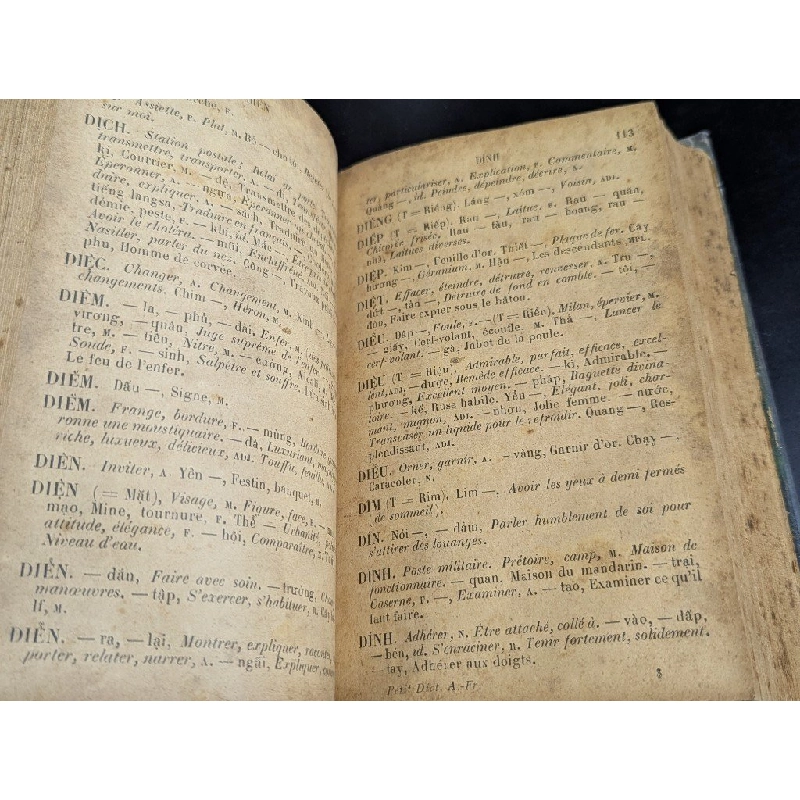 Petit dictionnaire annamite - francais - J.F.M. Génibrel 472859