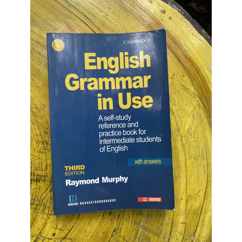 ENGLISH GRAMMAR IN USE- RAYMOND MURPHY 602655