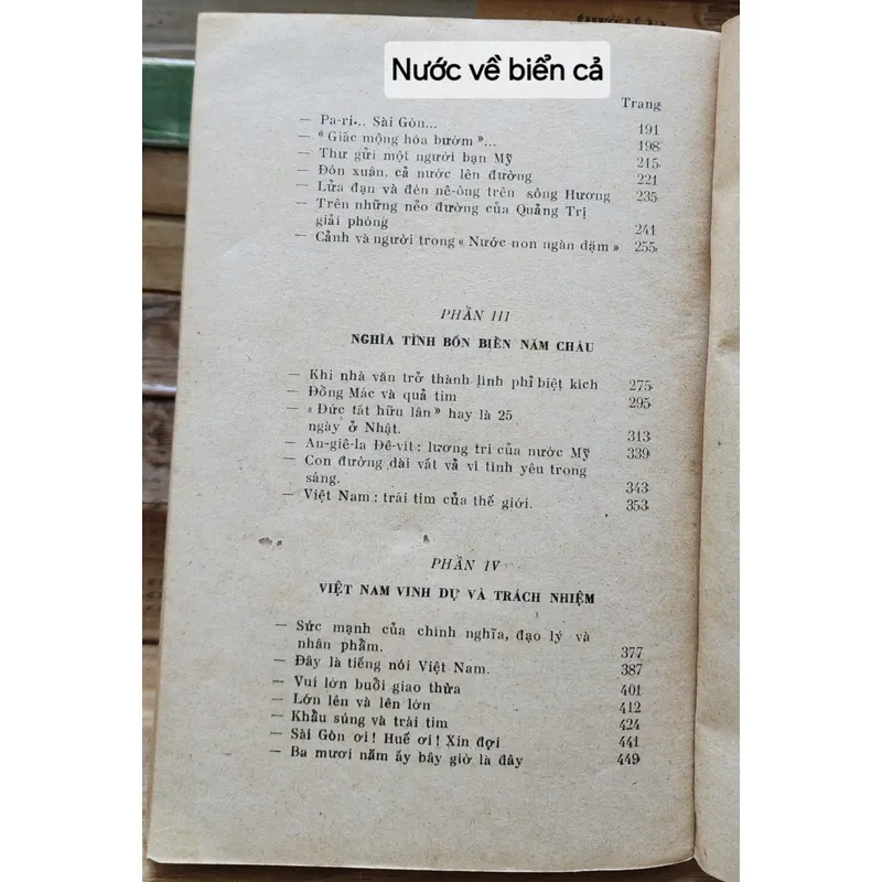 Ký, tiểu luận: NƯỚC VỀ BIỂN CẢ (Tác giả: Lưu Quý Kỳ) - sách in lần 2 năm 1975 706812