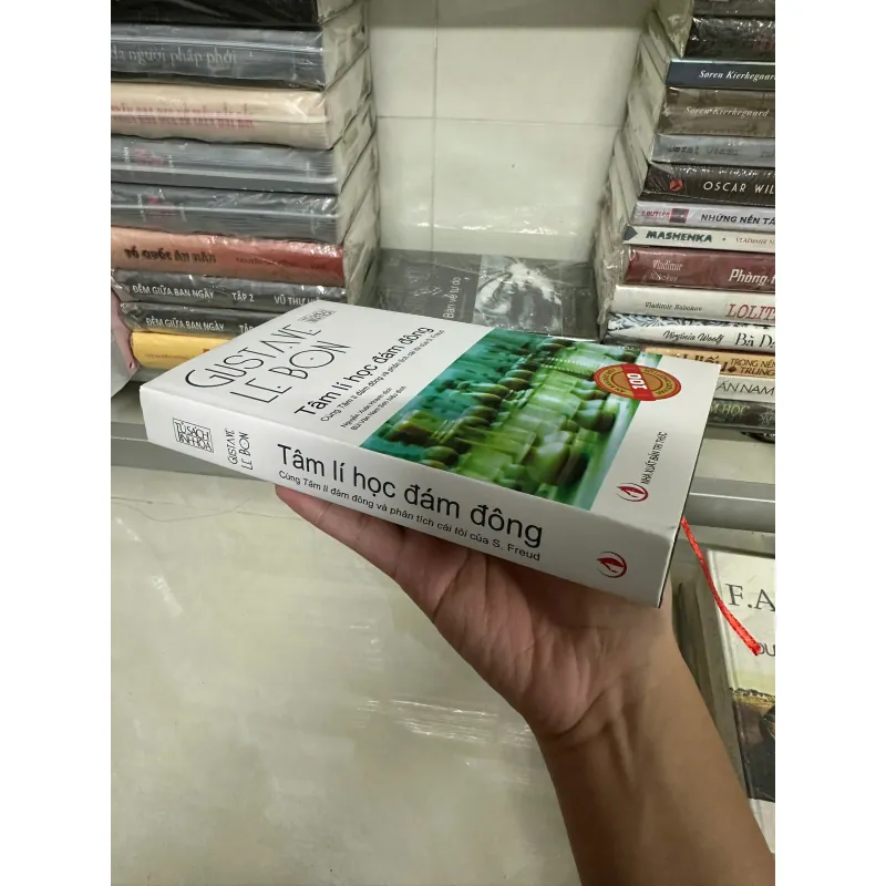 Tâm lí học đám đông - Gustave Le Bon (Bìa cứng) 576363