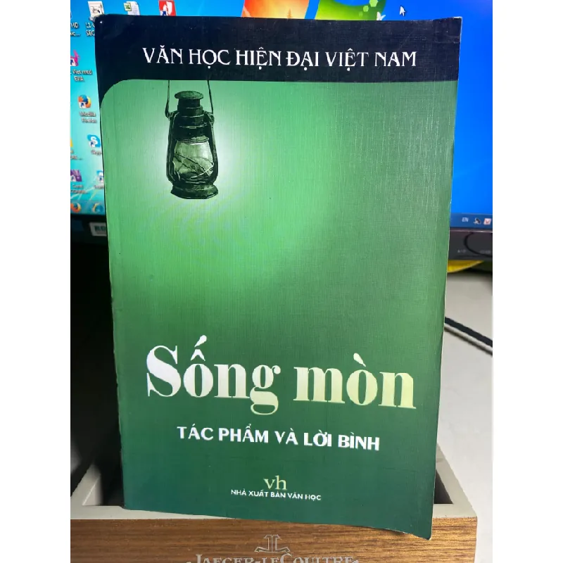 Sống Mòn- Tác phẩm và Lời Bình-Phạm Thị Ngọc, Vũ Nguyễn Tuyển Chọn- NXB Văn Học2007- Đông Tây phát hành- Sách qua sử dụng chất lượng tốt STB1571 Blogmeo 27525 584864