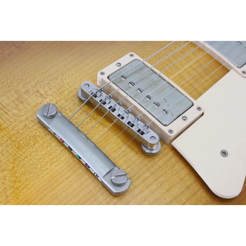 GIBSON LES PAUL TRADITIONAL - Hàng hiệu Authentic 879296