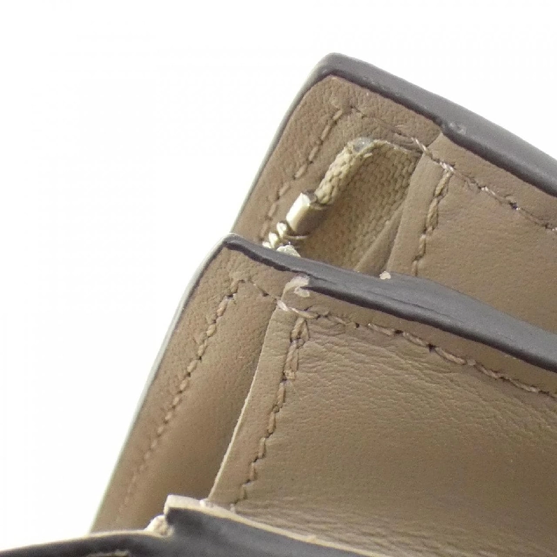 Ví Louis Vuitton Mahina Portefeuille Iris Compact M62542 621592