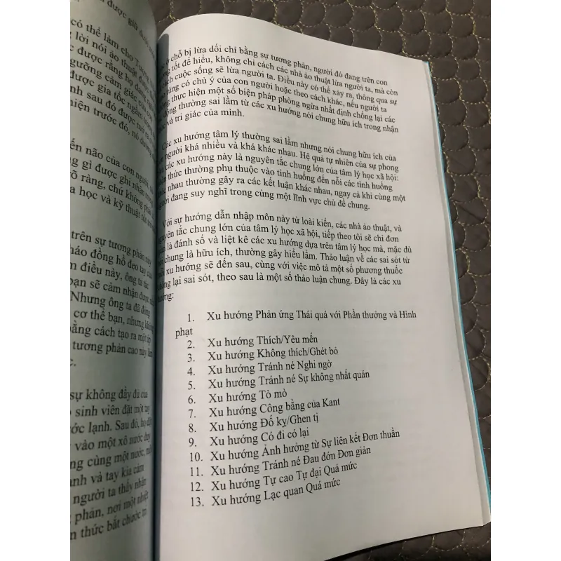 sách Sổ tay niên giám của Charlie Munger ( Poor Charlie’s Almanack ) bản dịch Tiếng Việt 517170