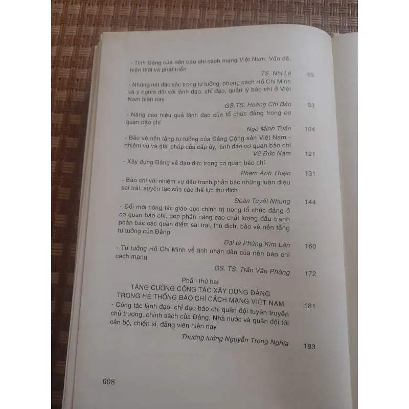 TĂNG CƯỜNG CÔNG TÁC XÂY DỰNG ĐẢNG 932787