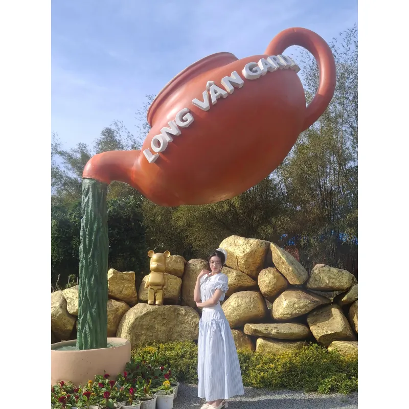 Set áo + chân váy dài, size S, màu xanh dương, còn mới, đã mặc qua 2 lần. 927626