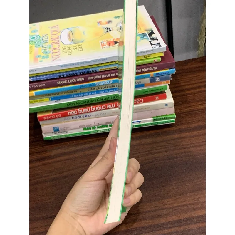 Bệnh dạ dày & cách điều trị – Lan Anh (biên soạn) 561325