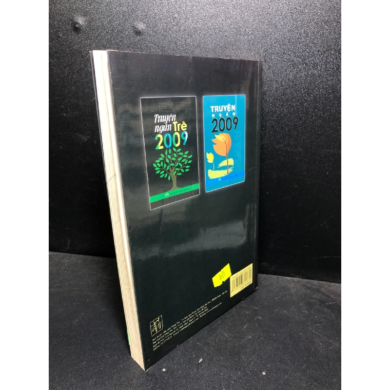 Truyện ngắn trẻ 2009 mới 85% ố nhẹ (truyện ngắn) HCM0101 912758