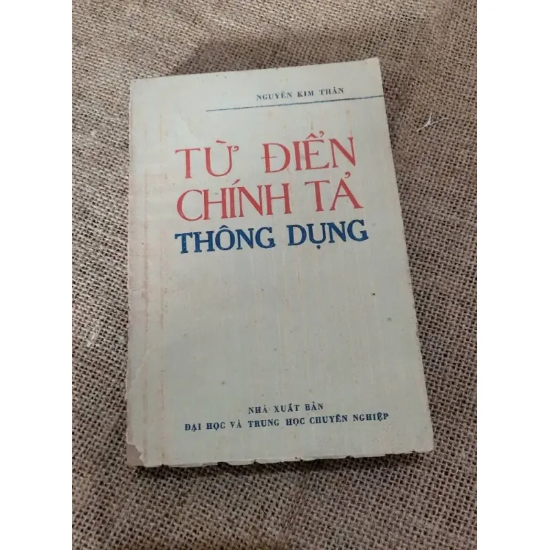 Từ điển chính tả thông dụng 744901