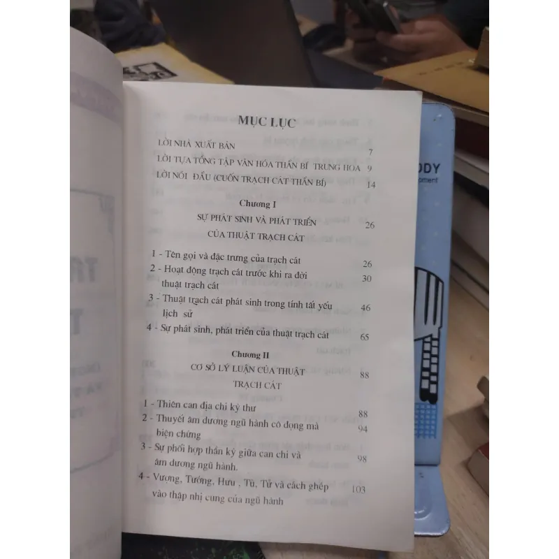 Sách: Trạch cát thần bí (A3) - Tác giả: Lưu Đạo Siêu - Chu Vĩnh Ích 690003