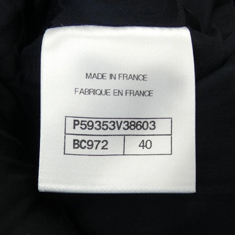 Áo khoác CHANEL P59353V38603 632367