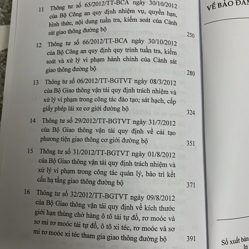 [luật] Pháp luật về đảm bảo trật tự, an toàn giao thông đường bộ  543059
