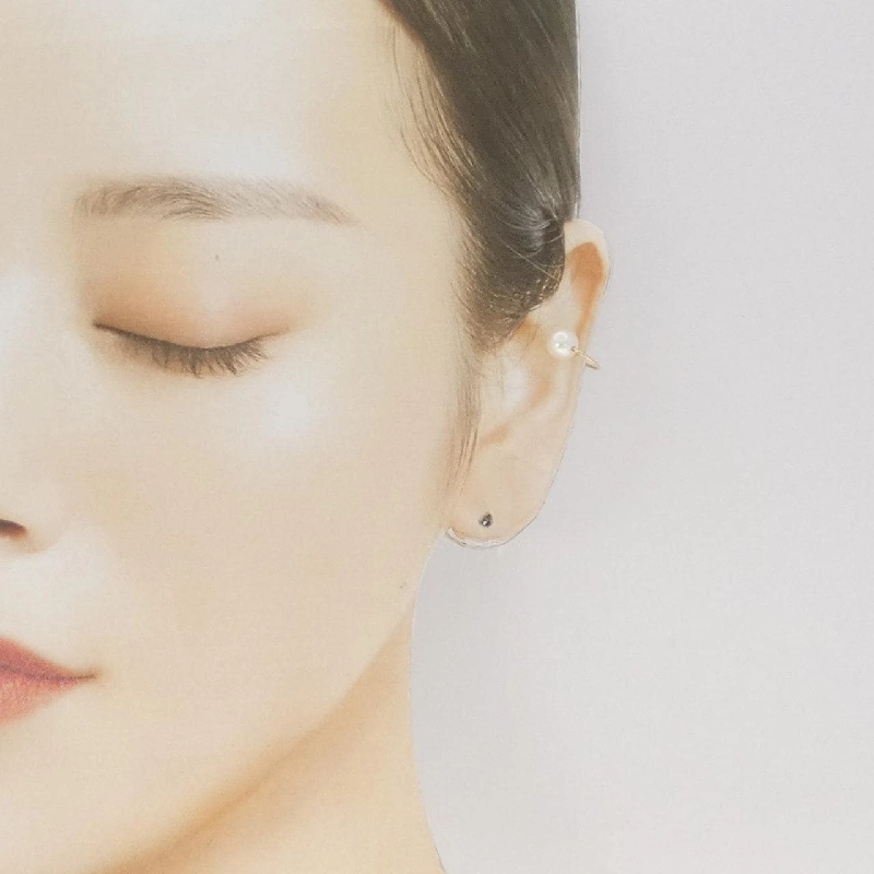 Hàng hiệu Authentic Samansa Tiara Bông tai ngọc trai nước ngọt 6mm 848361