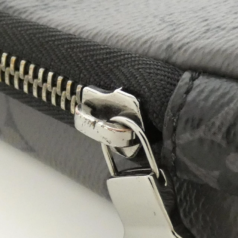 Túi đeo chéo Louis Vuitton Monogram Eclipse Reverse Double Phone Pouch M69534 611758