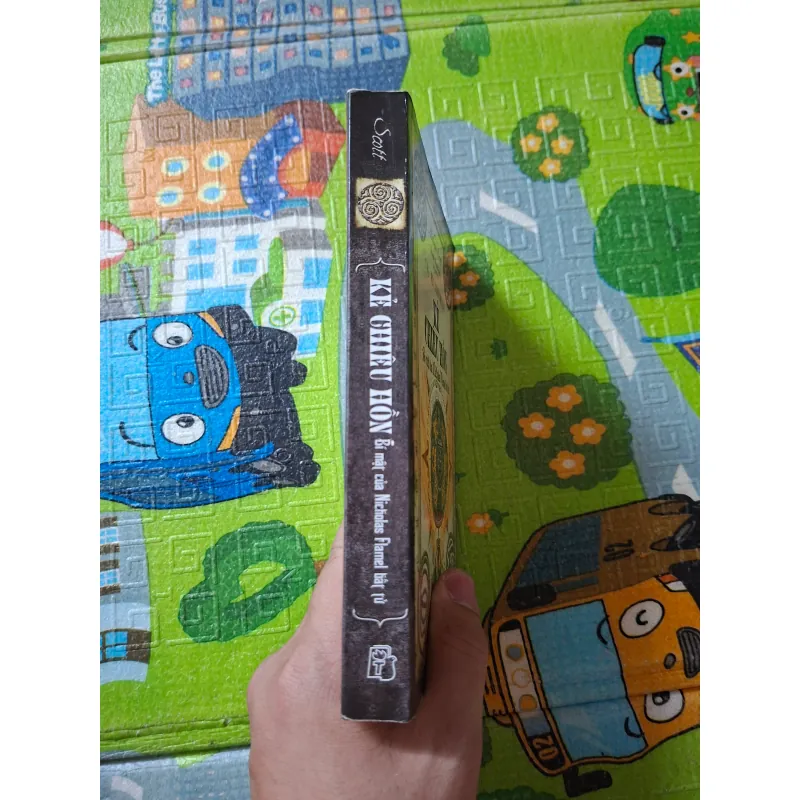 Kẻ Chiêu Hồn" (The Necromancer) 1006239