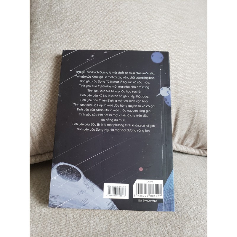 CHẠM - Hành trình cảm xúc của 12 chòm sao - Mới 80% 165265