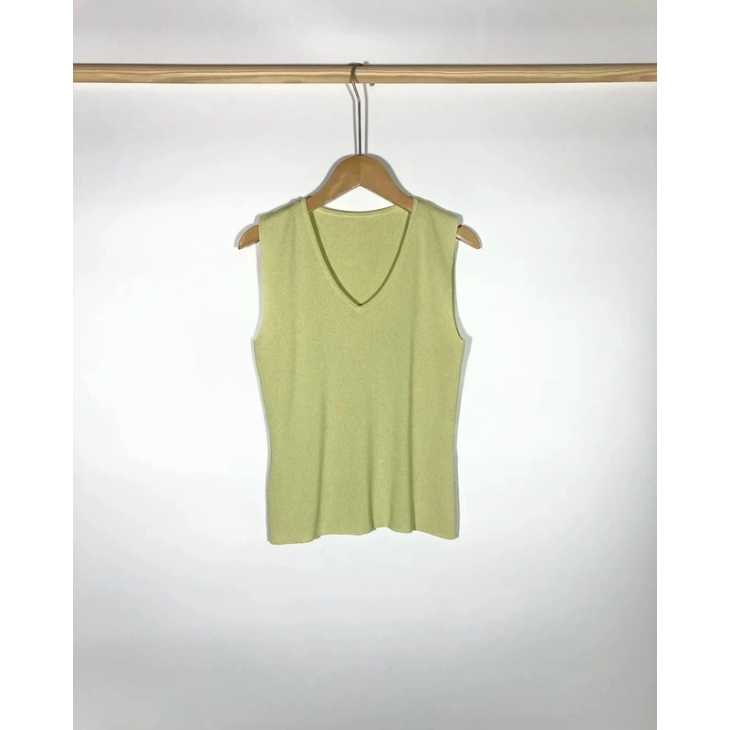 Áo Tantop Mongtoghi Nhật  chất mềm mại , co giãn thoải mái Size S/ M
 448592