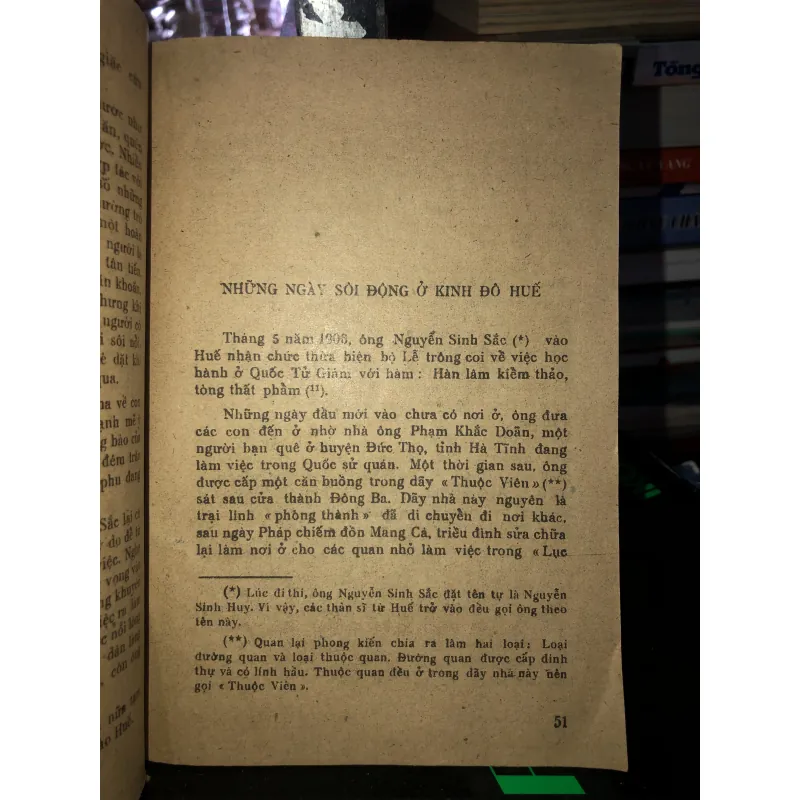 Những mẫu chuyện về thời niên thiếu của Bác Hồ  790209