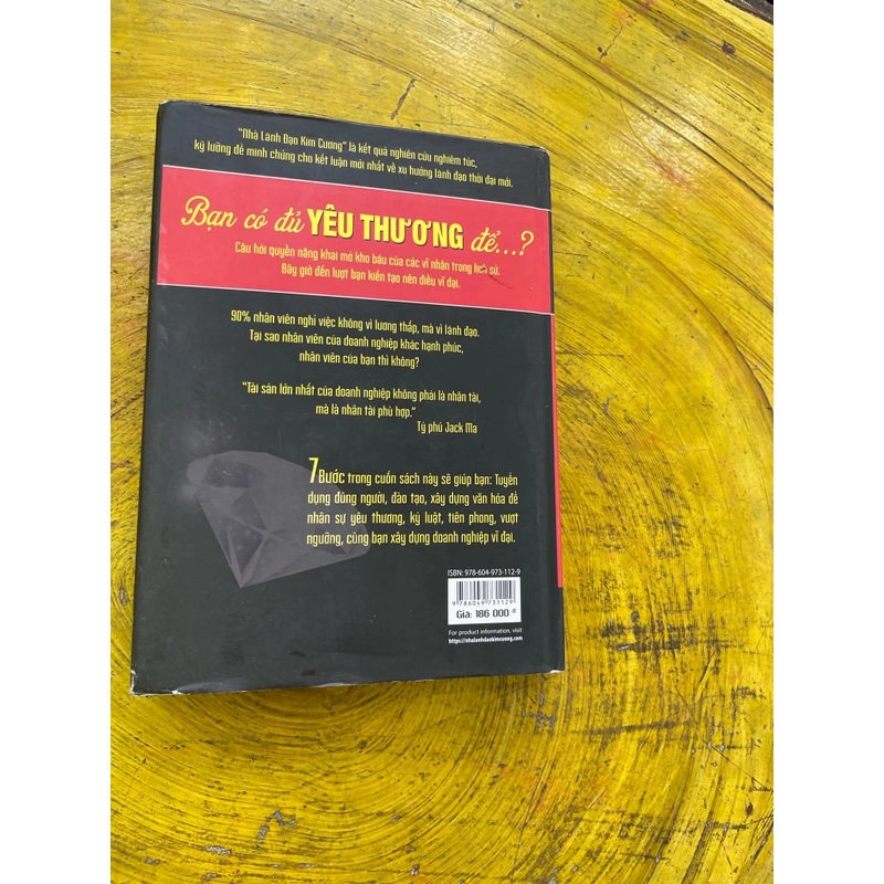 NHÀ LÃNH ĐẠO KIM CƯƠNG 7 bước - Sách bìa cứng áo ôm 537496