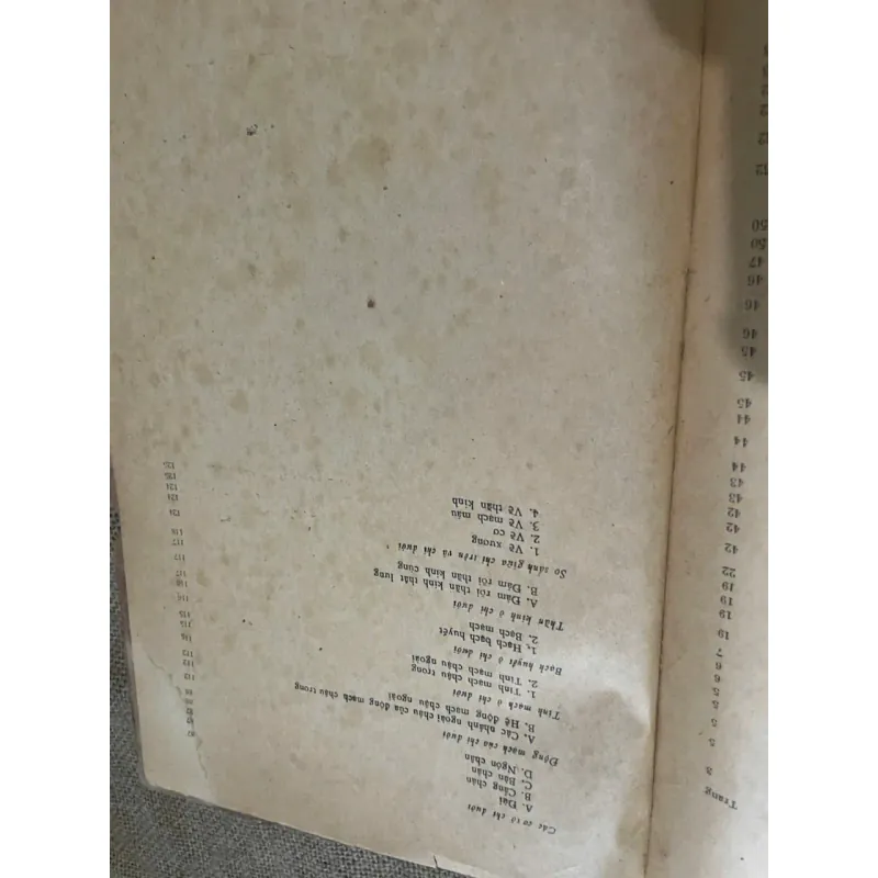 Chẩn đoán x quang lâm sàng BỘ XƯƠNG - BỘ TIẾT NIỆU - HỆ THẦN KINH - SÁCH Y, KHỔ LỚN 573048