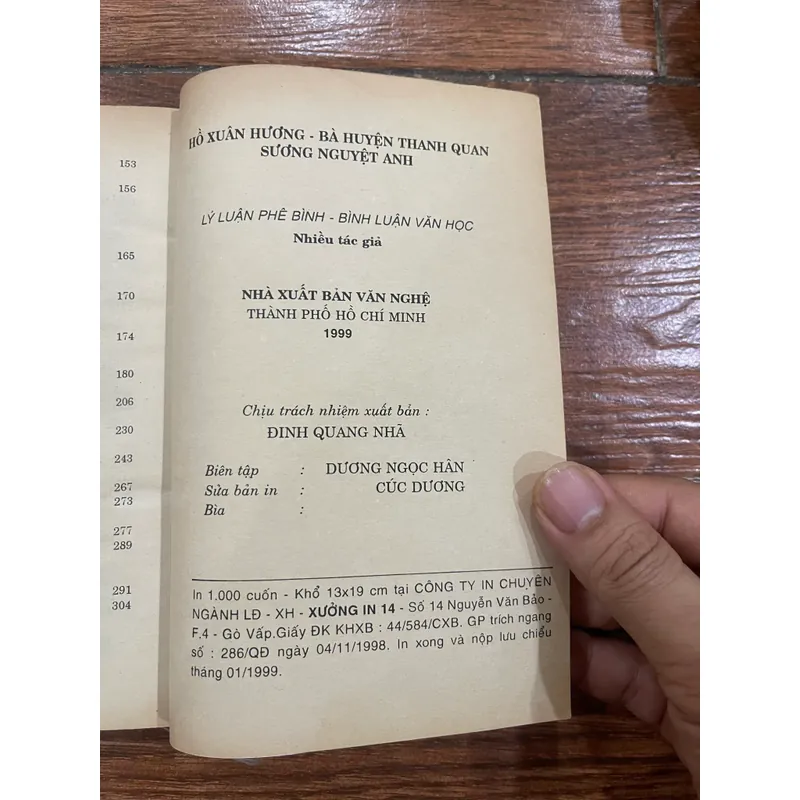 Phê Bình Bình Luận Văn Học: Hồ Xuân Hương - Bà Huyện Thanh Quan - Sương Nguyệt Anh (9) 558701