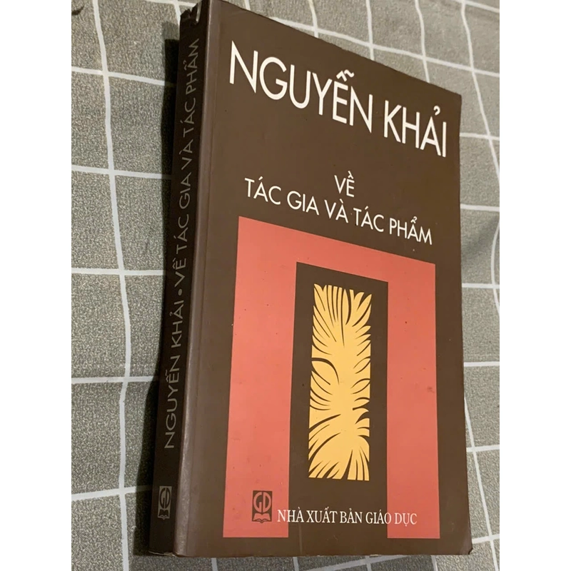 Nguyễn Khải : tác gia, tác phẩm, sách khổ lớn  544438